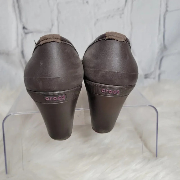 CROCS Womens Lydia Wedge Shoes 9 Brown Comfort Casual Slip On Neutral Minimalist - Picture 4 of 10